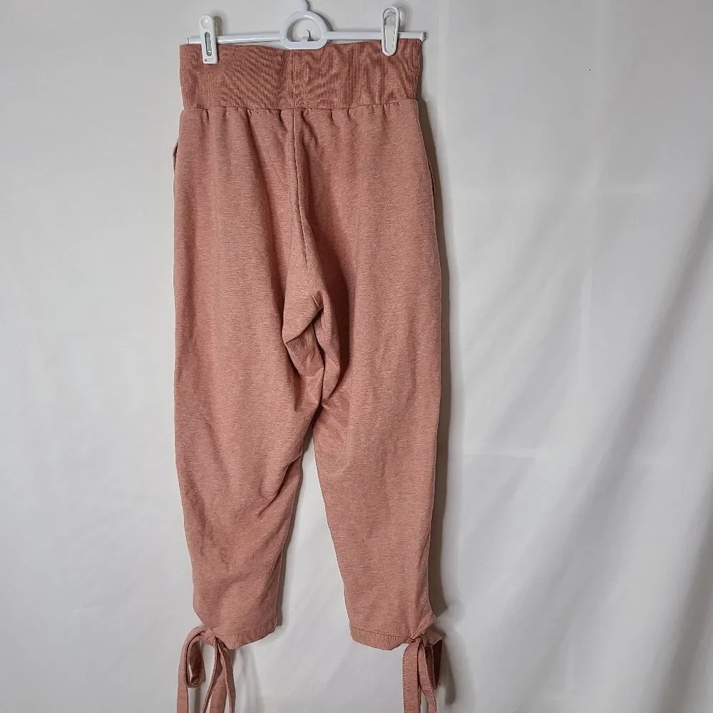 GymShark Ark High‎ Waisted Joggers in Deep Blush Marl Size Small